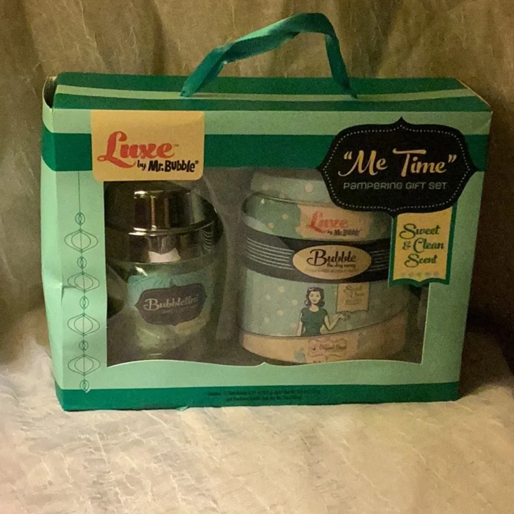 Nib Luxe bath set- Me Time pampering gift set, Sweet & Clean Scent, Mr. bubble